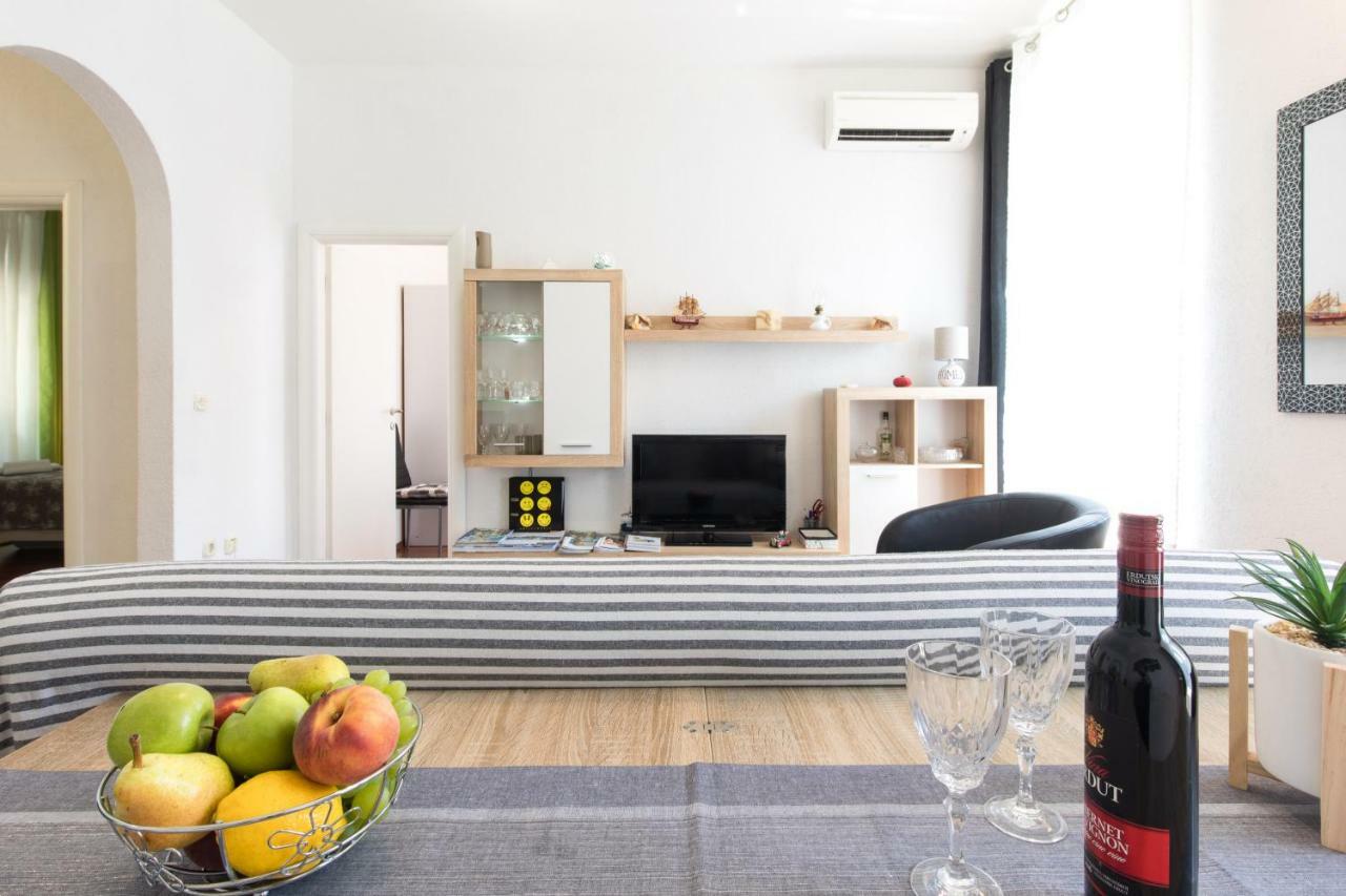Apartment Tessa Риека Экстерьер фото